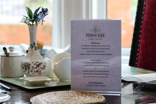 Fern Lee Guest House คาร์ลไอเอิล ภายนอก รูปภาพ